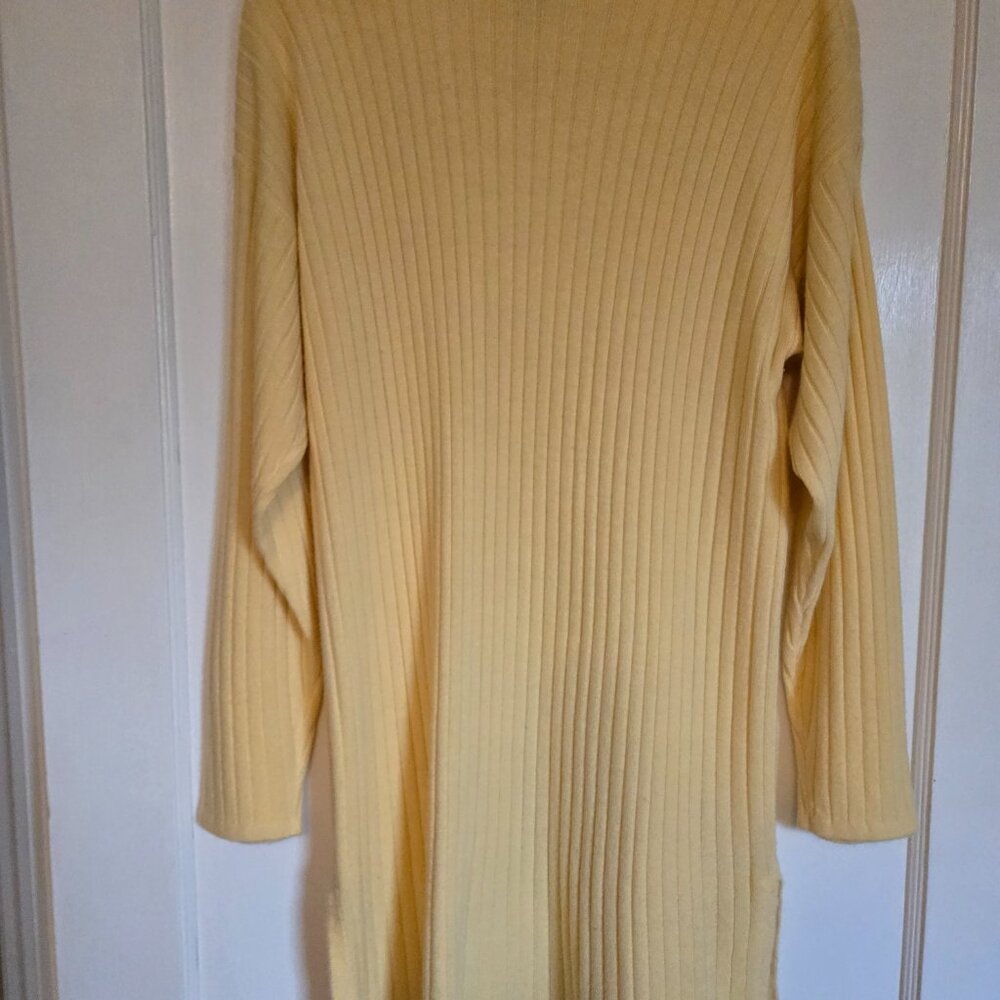 Crystal-Kobe Sweater - Picture 2 of 4